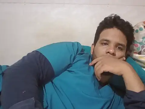 josecamsex27 online show from 04-10-26, 01:01