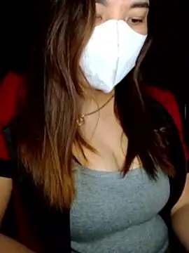 Annii68 online show from 12-16-25, 05:11