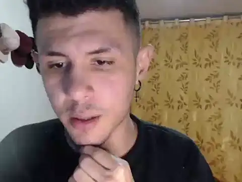 damiansexyboy69 online show from 11-11-25, 05:57