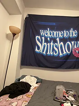 wearefreaks08 online show from 12-14-25, 04:40