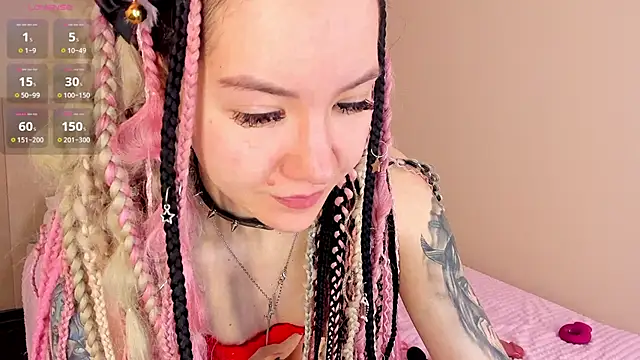 Lina Moony online show from 12-03-25, 02:34