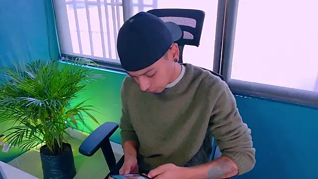 Imtavo online show from 02-20-26, 02:52