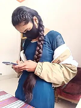 Riya 917 online show from 01-08-26, 06:41