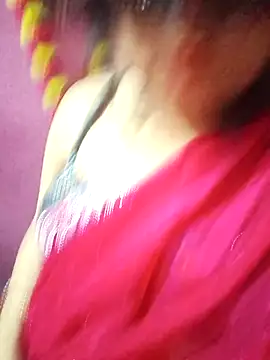 meera hotty online show from 11-11-25, 04:57