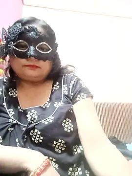 meera hotty online show from 11-13-25, 06:23