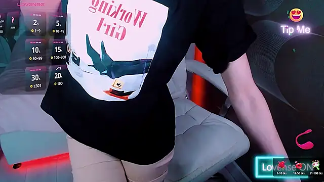 Vanilla-Dream online show from 11-13-25, 07:34