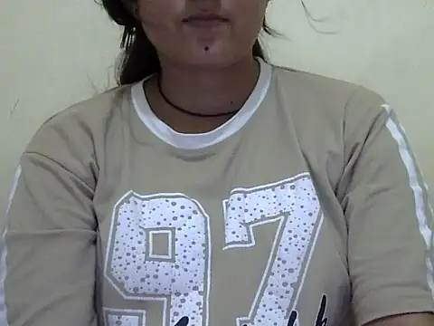 Anika Singh online show from 06-16-26, 04:29