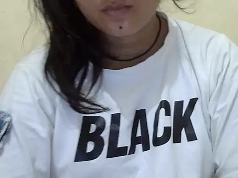 Anika Singh online show from 06-14-26, 05:19