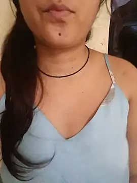 Anika Singh online show from 06-22-26, 03:36