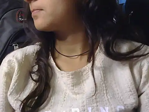Snapshot of Anika_Singh chatting on 02-10-26, 02:27 Anika Singh online show from 02-10-26, 02:27