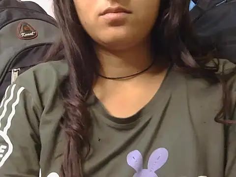 Snapshot of Anika_Singh chatting on 02-13-26, 04:29 Anika Singh online show from 02-13-26, 04:29