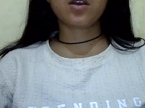 Snapshot of Anika_Singh chatting on 03-05-26, 06:15 Anika Singh online show from 03-05-26, 06:15