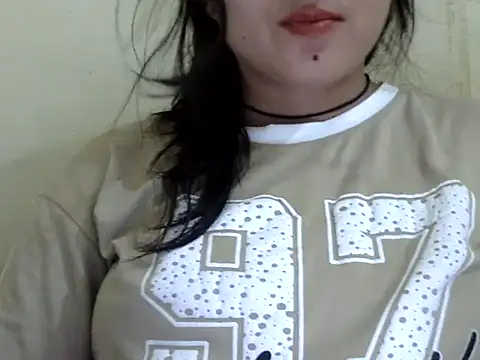 Anika Singh online show from 04-24-26, 05:26