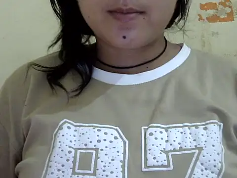 Anika Singh online show from 04-23-26, 02:40