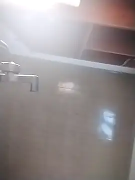 Snapshot of luvforu12 chatting on 11-18-25, 06:39 luvforu12 online show from 11-18-25, 06:39