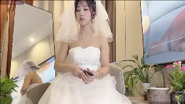 GG-BONG1 online show from 01-11-26, 12:12