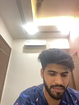 hotyyyyjonny online show from 06-27-26, 04:02