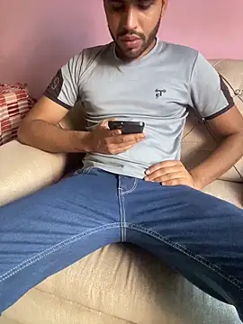 hotyyyyjonny online show from 05-22-26, 04:10