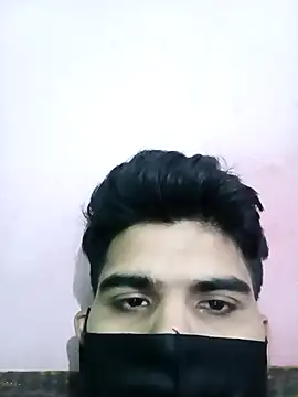 Snapshot of hotyyyyjonny chatting on 11-12-25, 02:26 hotyyyyjonny online show from 11-12-25, 02:26