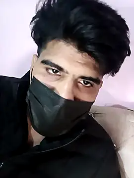 hotyyyyjonny online show from 12-17-25, 06:57