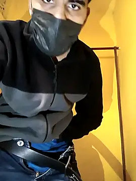 hotyyyyjonny online show from 12-14-25, 09:15