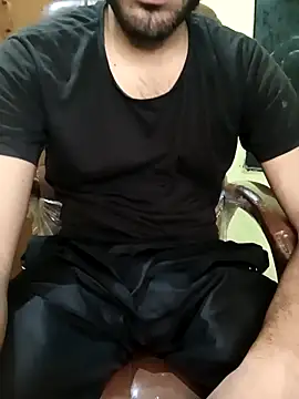 hotyyyyjonny online show from 04-05-26, 03:57