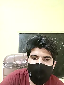 hotyyyyjonny online show from 03-11-26, 05:12