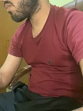 hotyyyyjonny online show from 04-11-26, 05:15