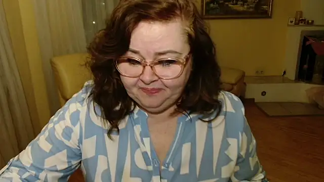 Natali-Gucci online show from 02-08-26, 06:27