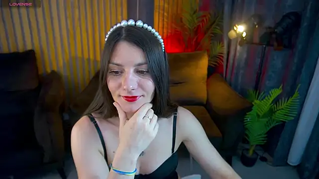 Snapshot of LadyChanelll chatting on 06-23-26, 12:58 LadyChanelll online show from 06-23-26, 12:58