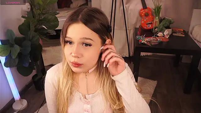 Love audirs6 online show from 03-28-26, 01:34