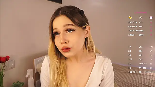 Love audirs6 online show from 04-12-26, 12:08