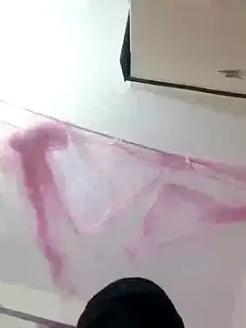 Snapshot of Nnomarh chatting on 11-11-25, 08:36 Nnomarh online show from 11-11-25, 08:36