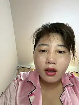 Snapshot of Nuomi6 chatting on 06-28-26, 04:08 Nuomi6 online show from 06-28-26, 04:08