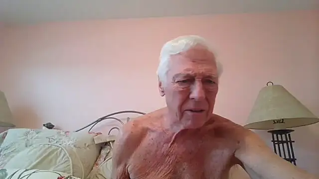 Snapshot of capttp chatting on 02-18-26, 03:52 capttp online show from 02-18-26, 03:52