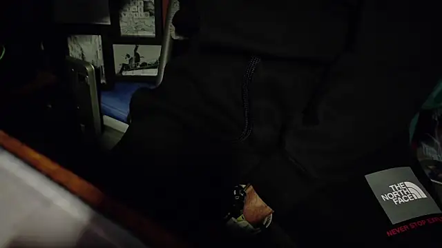 Chrisatmiami online show from 03-21-26, 06:01