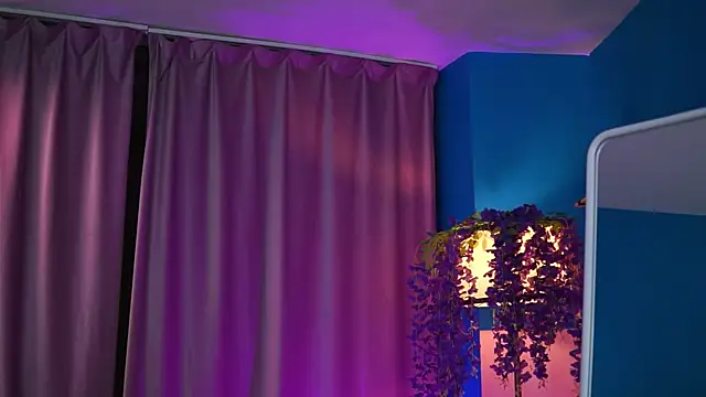 ElyssawetXX online show from 04-06-26, 06:53