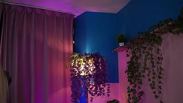 ElyssawetXX online show from 05-04-26, 06:44