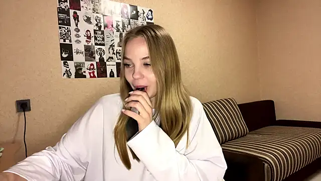 JestineParslow online show from 11-14-25, 08:56