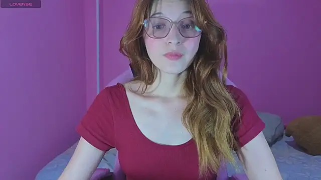 Snapshot of giseselle chatting on 04-22-26, 09:21 giseselle online show from 04-22-26, 09:21
