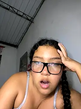 Snapshot of PetiteKattia chatting on 01-07-26, 04:28 PetiteKattia online show from 01-07-26, 04:28