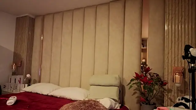 Iamnyxy online show from 12-17-25, 05:01