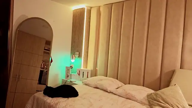 Iamnyxy online show from 03-12-26, 11:03