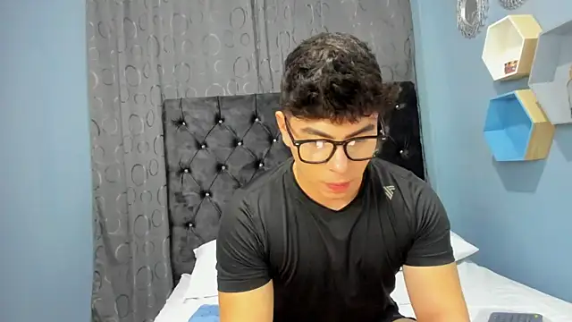 Dereck delaVega online show from 11-12-25, 11:52