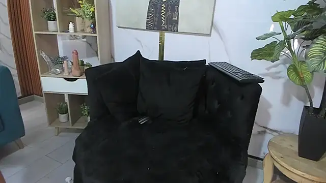 Lucy Vegas online show from 11-15-25, 02:54