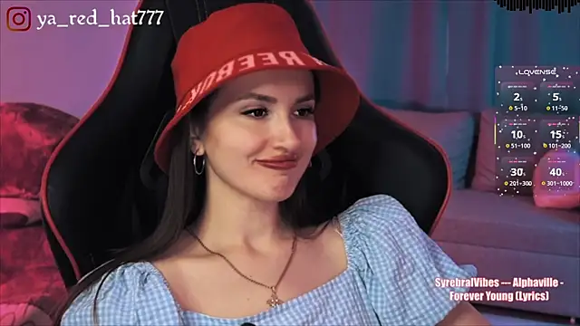 Snapshot of -RED_HAT- chatting on 07-19-26, 05:38 -RED HAT- online show from 07-19-26, 05:38