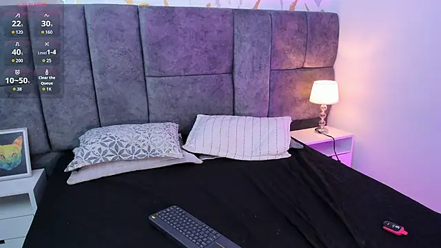 Atenea Velle online show from 07-10-26, 07:30
