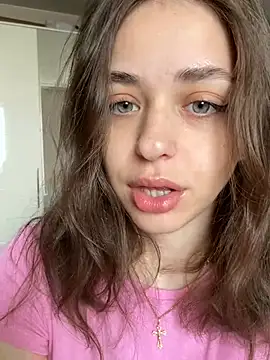 yoyogirlx online show from 07-09-26, 03:51