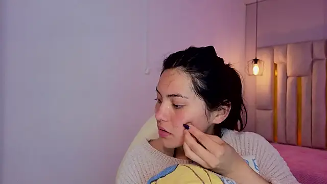 Brandy collinss online show from 04-15-26, 11:38