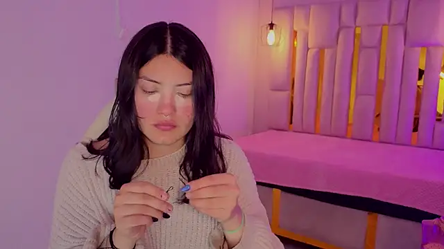 Brandy collinss online show from 04-14-26, 12:10